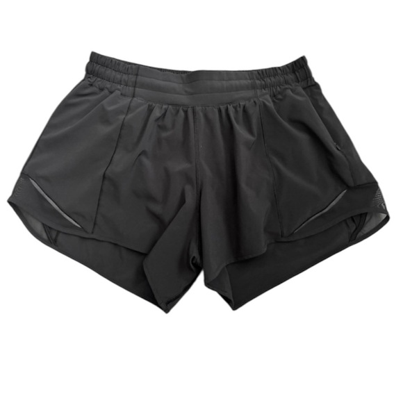 lululemon athletica Pants - Lululemon Hotty Hot Short II *Long 4"